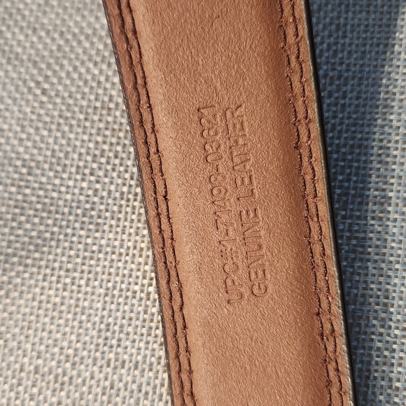 Dickies Men's sz 44/110 Genuine Leather Belt - Picture 4 of 7